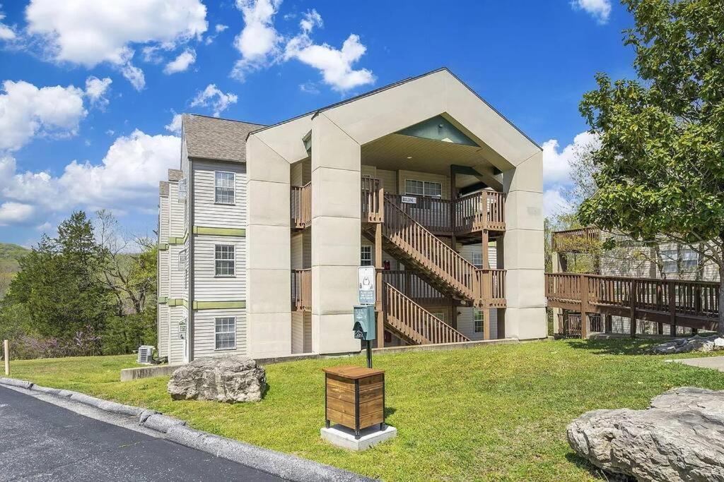 Modern Comfort: Updated Cozy Condo In Indian Point Branson Zewnętrze zdjęcie