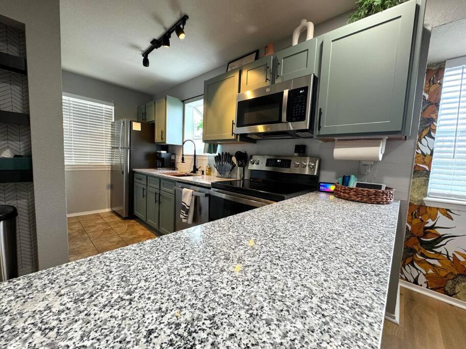 Modern Comfort: Updated Cozy Condo In Indian Point Branson Zewnętrze zdjęcie