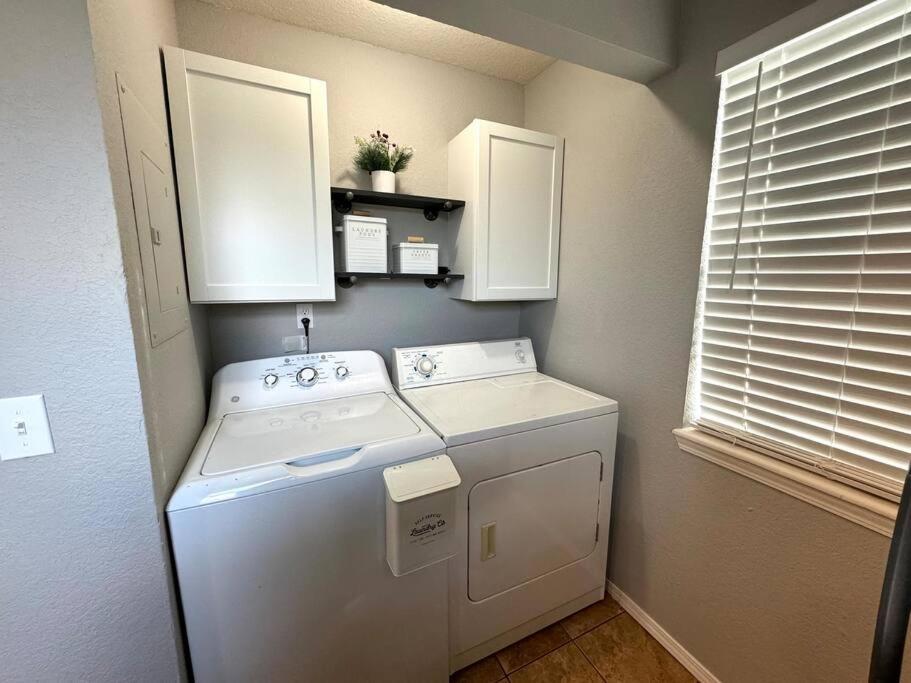 Modern Comfort: Updated Cozy Condo In Indian Point Branson Zewnętrze zdjęcie